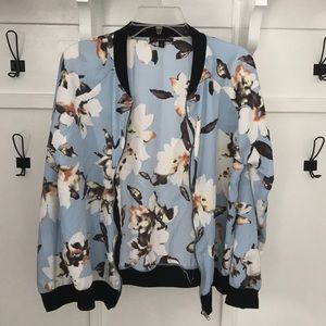 Fashion bomber jacket